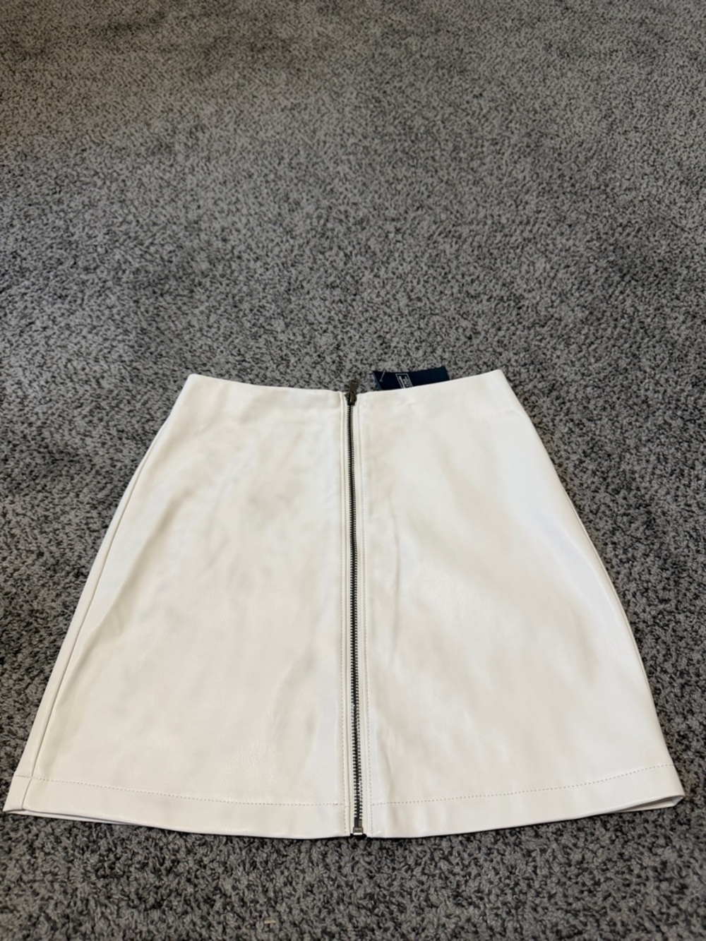 Abercrombie & Fitch White Center-Zip A-Line Skirt
